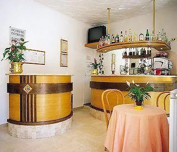 Eco-hotel Edy 끼안챠노테르메